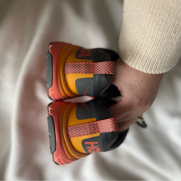 Hoka Challenger ATR 6 Size 9W - Picture 5 of 8